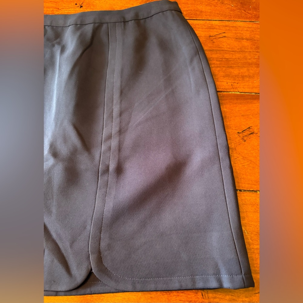 Draper James Nassau Navy ‘Margaret’ Skirt- Size 6 - Picture 6 of 9